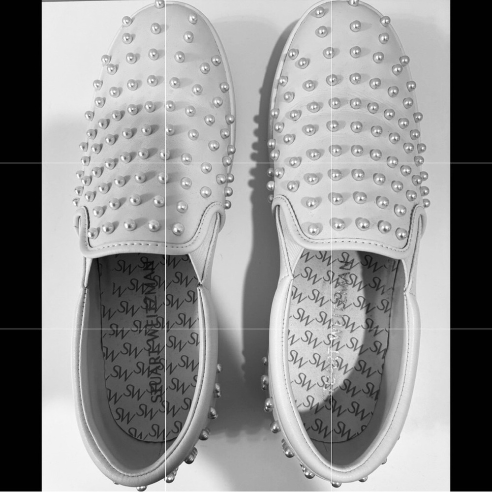 • STUART WEITZMAN • COLLECTION LUXURY PEARLS STUDDED GORGEOUS WHITE COLOR SHOES